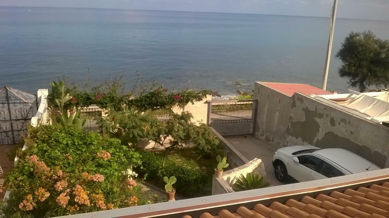 Domus Austri Messina Exterior foto